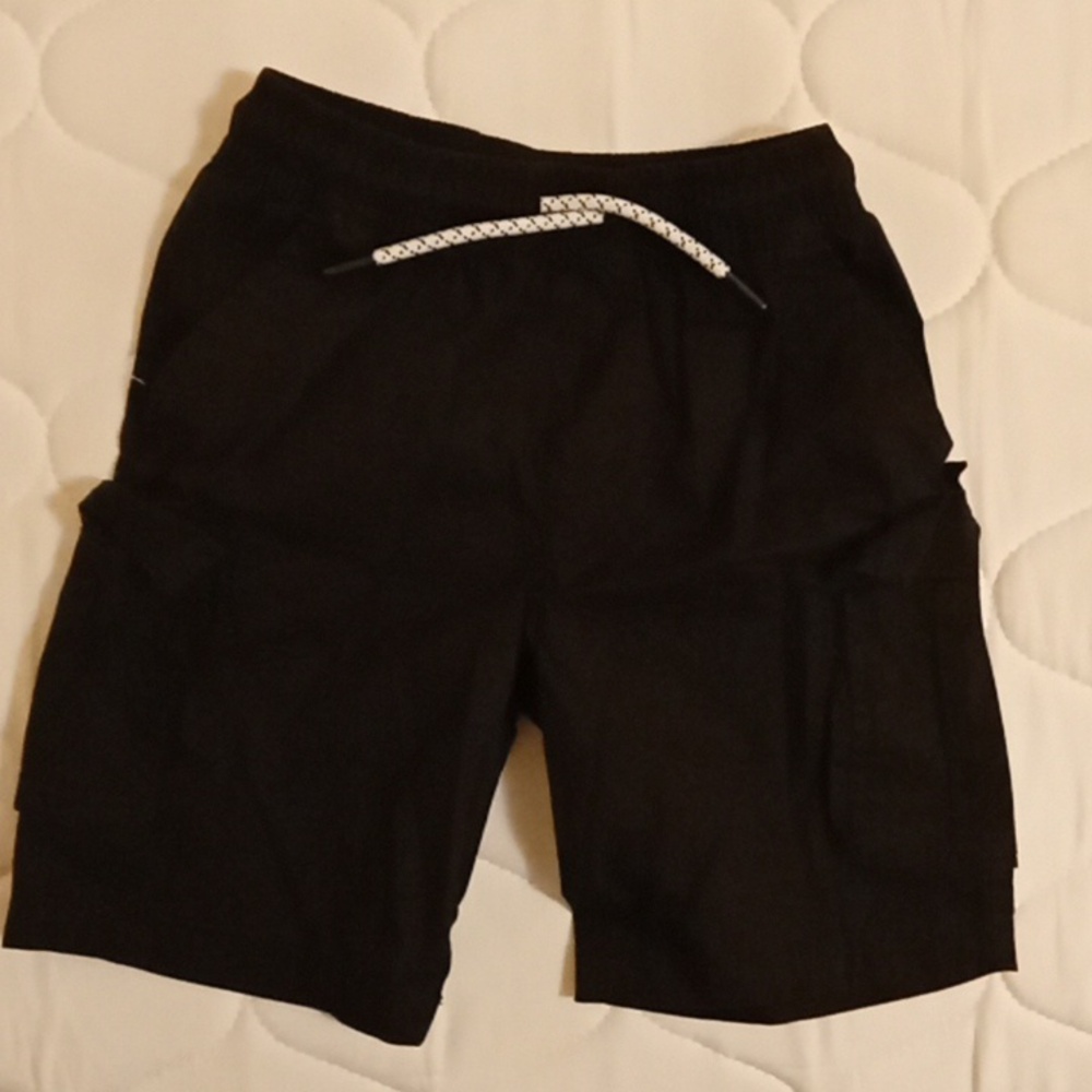 365kids black size 6 boys